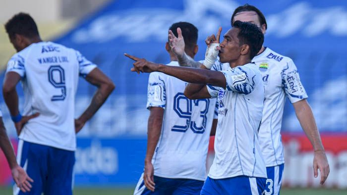 2 Pemain Persib Tembus 1.000 Menit Penampilan